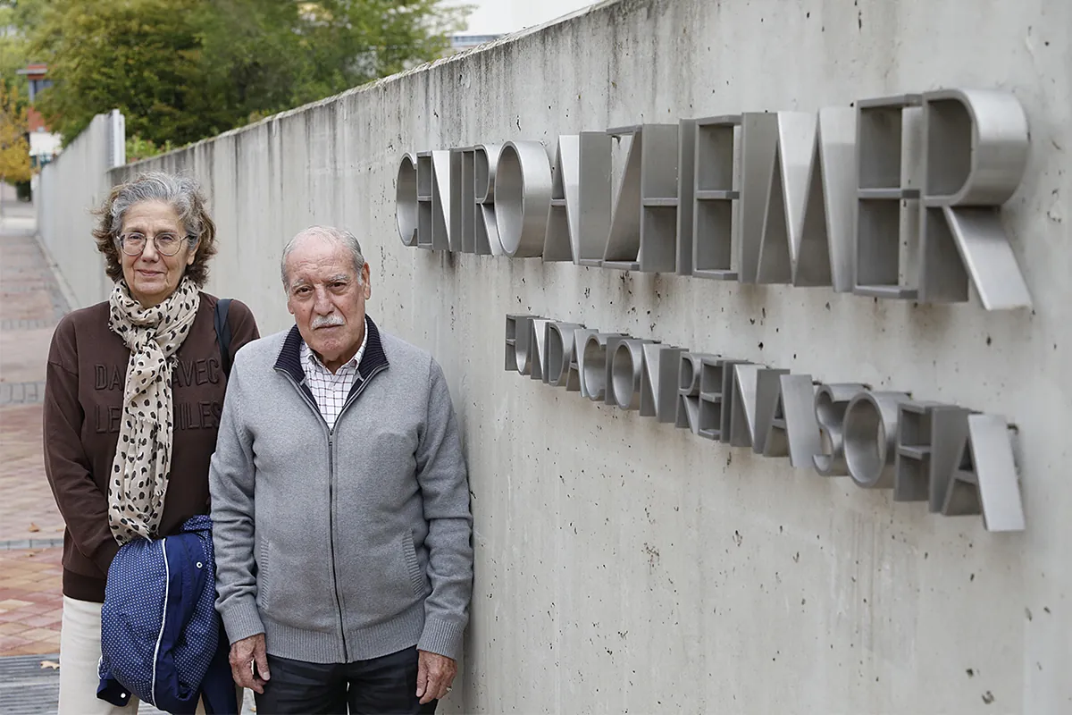 Volunteers like Luisa and Jesús are sought to find the traces of Alzheimer's: "They hide in healthy people who don't know they are going to have it"