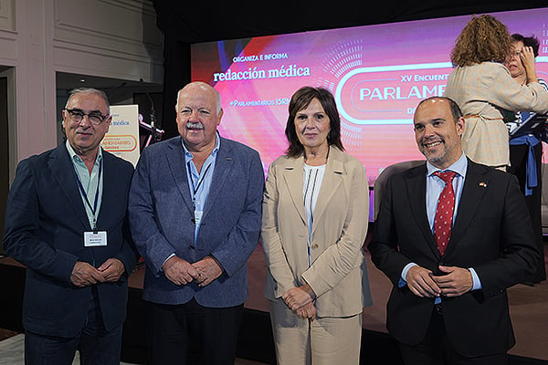 José Martínez, former spokesperson for the PSOE in the Senate Health Commission; Jesús Aguirre, president of the Parliament of Andalusia; Carmen Martínez, PSOE Health spokesperson in the Health Commission of the Congress of Deputies; and Pablo Bellido, president of the Cortes of Castilla-La Mancha.