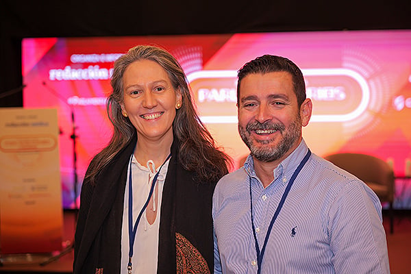 Beatriz González, Government Affairs Head of Johnson & Johnson; and Juanma Mayol, Public & Government Affairs Lead at Boehringer Ingelheim.