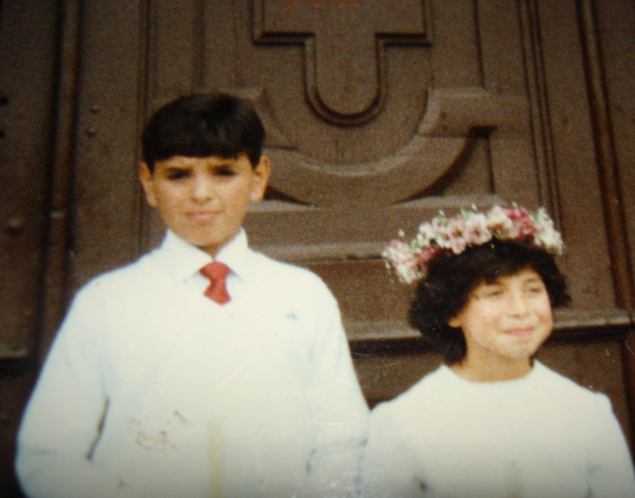 Two children ready to celebrate their first communion