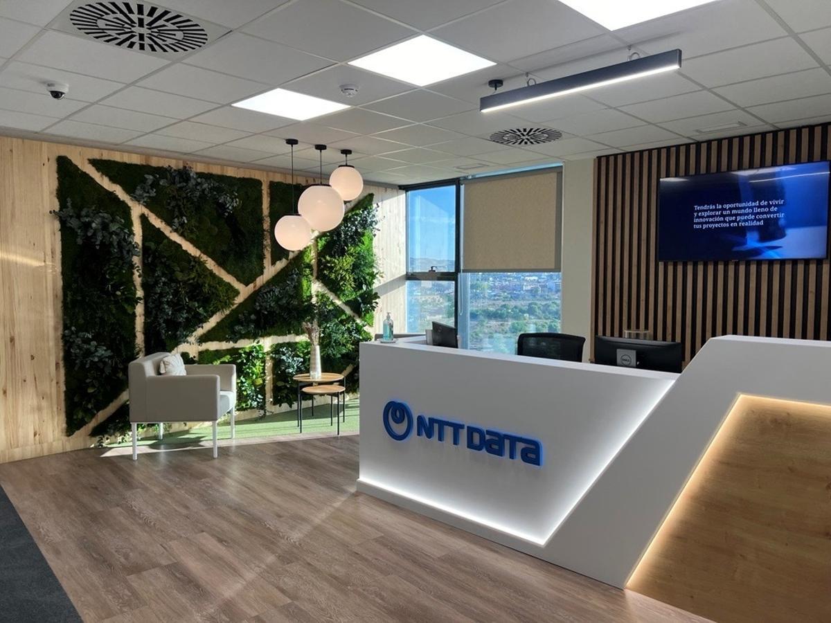 Recepción de NTT DATA en Murcia.