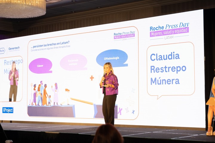 Claudia Restrepo Múnera during her conference at Roche Press Day.